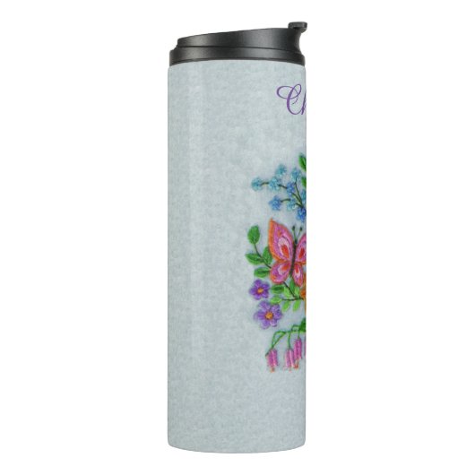 Kleurrijk boeket van bloemen op stengel vlinders thermosbeker (Gedraaid links)