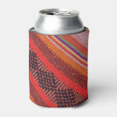 Kleurrijk breisel: veelkleurige touwachtergrond. blikjeskoeler (Blikje Voorkant)