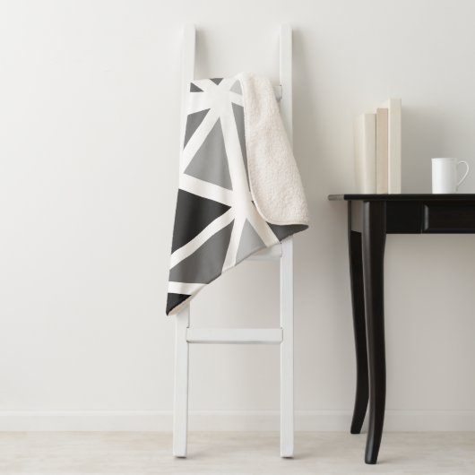 Kleurrijk driehoekspatroon 5 sherpa deken (In situ)