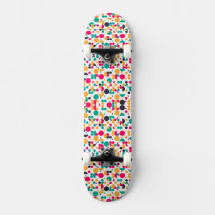Kleurrijk geometrisch patroonontwerp All-Over-Prin Skateboard