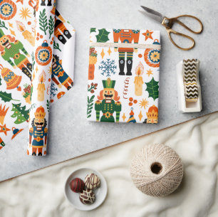 Kleurrijk kerstpatroon met voedingskrakers cadeaupapier