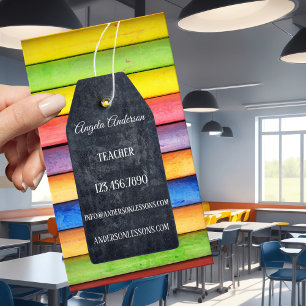 Kleurrijk krijtje zwart schoolbord leraar visiteka visitekaartje