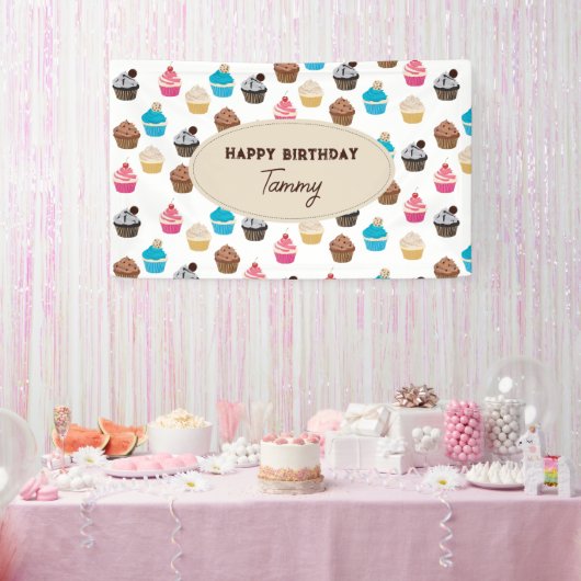 Kleurrijk Leuk Cupcakes Patroon Verjaardagsfeest Spandoek (Feest)