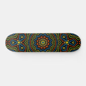 Kleurrijk Modern Cool & Trendy Dot Art Skateboard (Horizontaal)