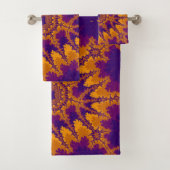 Kleurrijk Paars en Oranje fractal Bad Handdoek (Insitu)