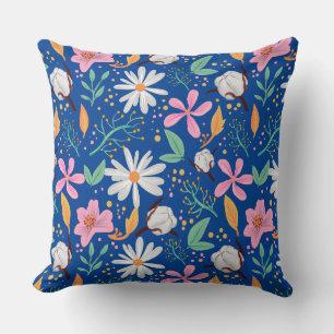 Kleurrijk patroon van schattige gemengde bloemen kussen