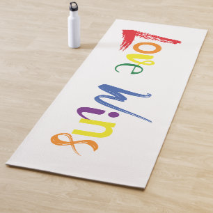 Kleurrijk, vrolijk, creatief design van Love Wins Yogamat