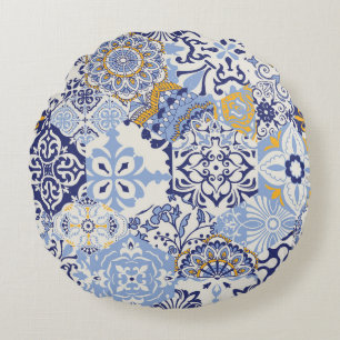 Kleurrijke Azulejos tegels: handgetekend patroon. Rond Kussen