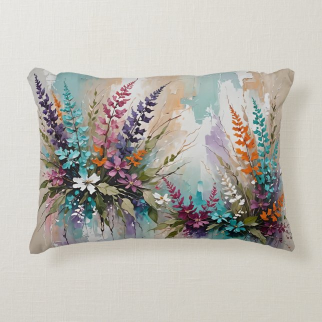 Kleurrijke Bloemen op Blauw Beige Witte Lavendel Accent Kussen (Voorkant)