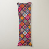 kleurrijke boho - stijl lichaamskussen (Voorkant Verticaal)