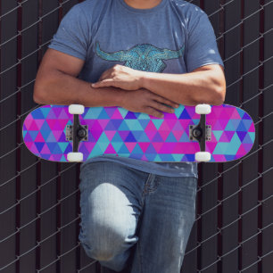 Kleurrijke driehoeken skateboard