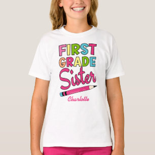 Kleurrijke eerste klas zuster terug naar school t-shirt