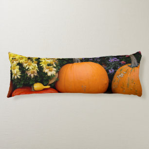 Kleurrijke herfst decoratieve pompoen display lichaamskussen