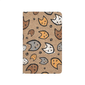 Kleurrijke hoeken en zwenpatronen op schoot journal