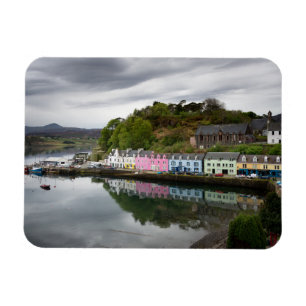Kleurrijke huizen in Portree, Skye Magneet