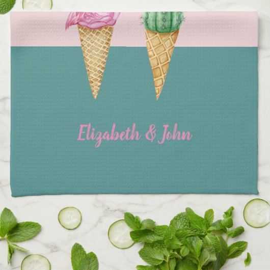 Kleurrijke Ice Cream Cones Cactus Roze Flamingo's Theedoek (Gevouwen)