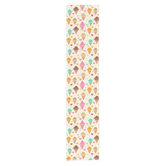 Kleurrijke Ice Cream Sundae met Harten Korte Tafelloper (Voorkant)