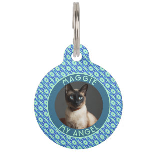 Kleurrijke kattenliefhebber presenteert etnische p huisdierpenning