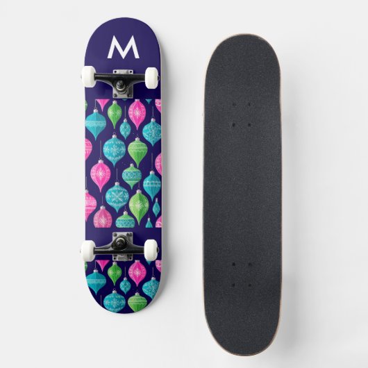 Kleurrijke kerstversiering met monogram skateboard (Voorkant)