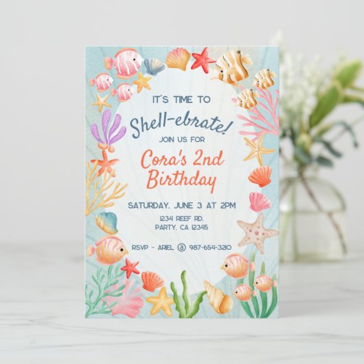 Kleurrijke levendige Shell Ocean Birthday uitnodig Kaart (Staand voorkant)