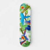 Kleurrijke Macaw Parrots Skateboard (Voorkant)