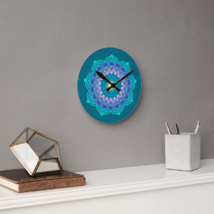 Kleurrijke Mandala op Blauwe Achtergrond Ronde Klok