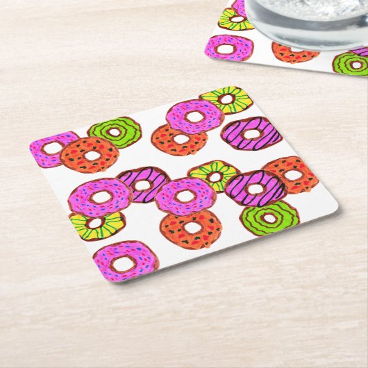 Kleurrijke matte donuts donut met sprinkles vierkante kartonnen onderzetter (Schuin)