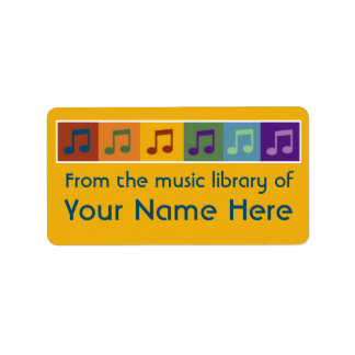Kleurrijke muziek notitieboek en muziek labels