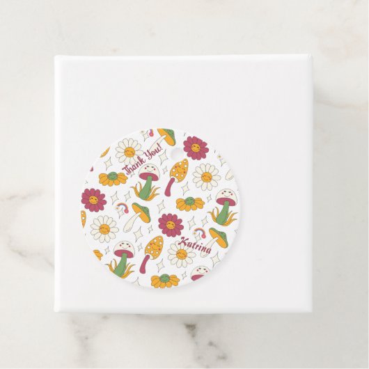 Kleurrijke Paddestoel, Regenboog en Daisies Patroo Bedankjes Labels (In situ)
