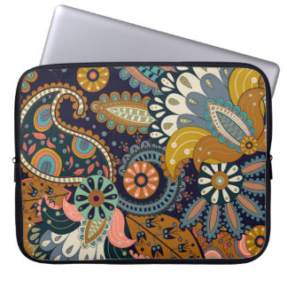 Kleurrijke Paisley: bloemenIndiaas behang. Laptop Sleeve