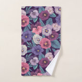 Kleurrijke pansies op diep violet bad handdoek (Handdoek)