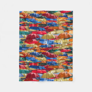 Kleurrijke paraplu's in de hemel blauw oranje rood fleece deken