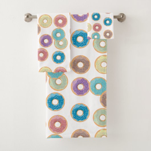 Kleurrijke Pastel Donuts & Sprinkles Patroon Bad Handdoek (Insitu)