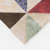 Kleurrijke Patchwork Quilt: Bloemtextuur. Fleece Deken (Hoek)