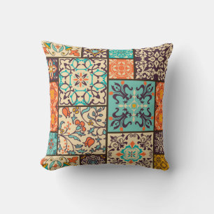 Kleurrijke Patchwork Tegel: Islamitische Majolica Kussen