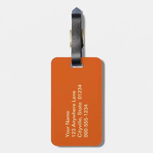 Kleurrijke Phoenix die tegen een vurige achtergron Bagagelabel (Achterkant verticaal)