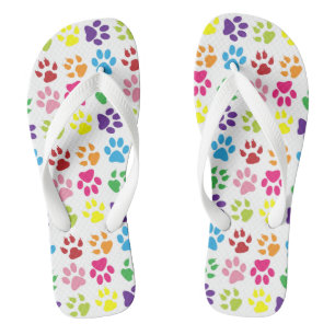 Kleurrijke poten, hondenpoten, kattenpoten teenslippers
