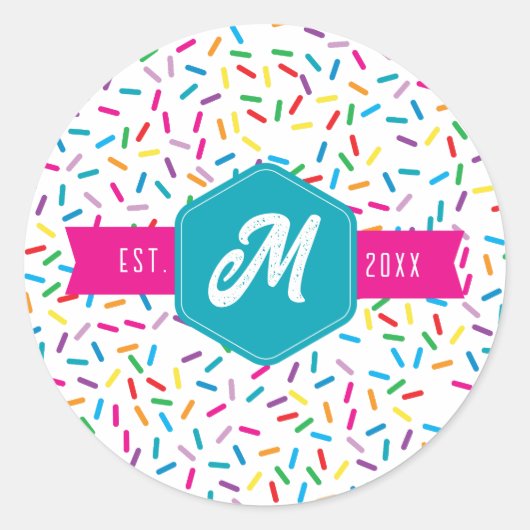 Kleurrijke Rainbow Sprinkles Retro Monogram Ronde Sticker (Voorkant)