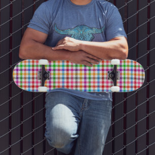 Kleurrijke Regenboog Gingham Schotse Ruit Ontwerp Skateboard