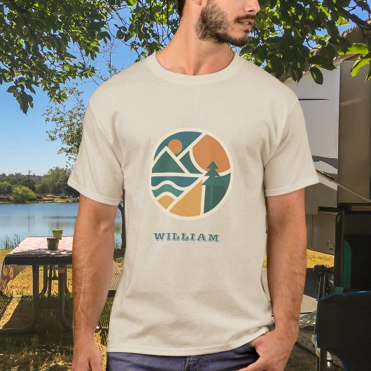 Kleurrijke Retro Mountain Adventure Camping T-shirt