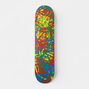 Kleurrijke rode gele blauwe graffiti skateboard