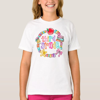 Kleurrijke snoeparmband derde klas t-shirt