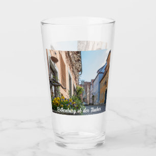 Kleurrijke straat in Rothenburg ob der Tauber Glas