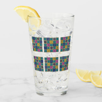 Kleurrijke tegel-tint pintglas glas
