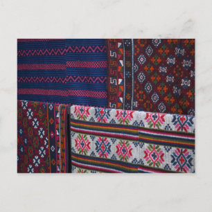 Kleurrijke textielfabrieken uit Bhutan Briefkaart