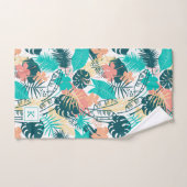 Kleurrijke tropische bladeren collage monogram bad handdoek (Handdoek)