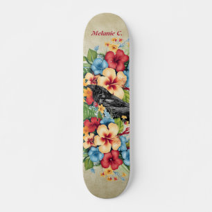 Kleurrijke tropische zwarte raaf skateboard