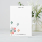 Kleurrijke Verjaardagsfeestballonnen Modern Bedankkaart (Staand voorkant)