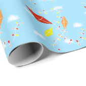Kleurrijke vliegers in het Sky Blue Pattern Kinder Cadeaupapier (Rol Hoek)