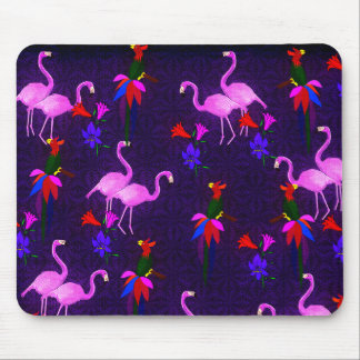 Kleurrijke vogels en roze vlamingos muismat